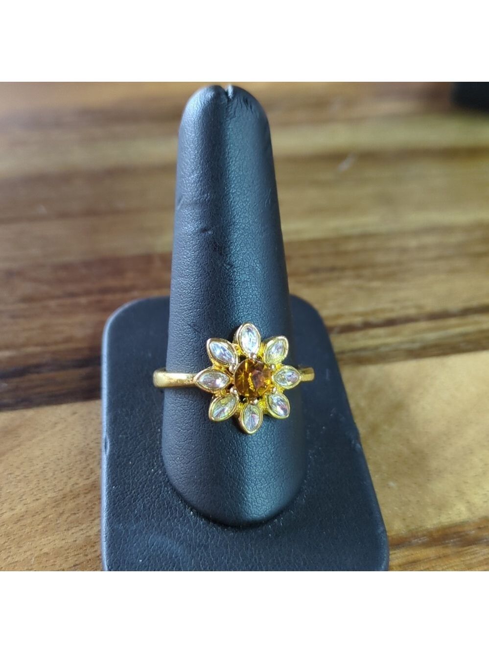 Sunflower gemstones ring , size 11‎